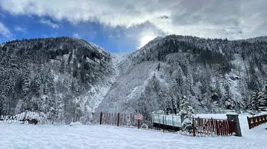 Ayder Yaylası’ndan Kartpostallık Kar Görünümleri