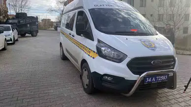 Büyükçekmece’de Apartmanın Karşısında El Bombası Bulundu