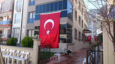 Denizli Şehidini Bekliyor