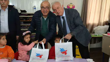 Elleriyle Ördükleri Binlerce Bere ve Atkıyı Depremzede Çocuklara Gönderdiler