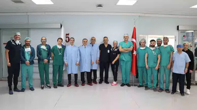 Erü Tıp Fakültesi’nde Robotik Teknoloji ile Birinci Ameliyat Yapıldı