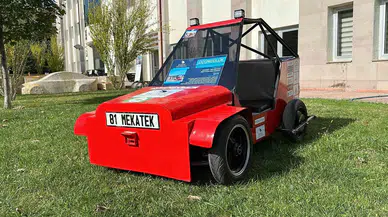 Geri Dönüşüm Gereçleriyle Elektrikli Araç Yaptılar
