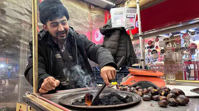 Herkes Eğlenirken, Onlar Ekmek Kaygısında