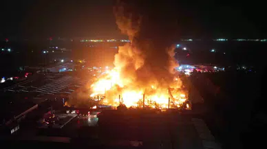 Kocaeli’de Fabrikada Çıkan Yangın Bu türlü Görüntülendi