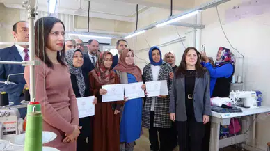 Kozan’da Dezavantajı 24 Bayan Devlet Eliyle Meslek Sahibi Oldu
