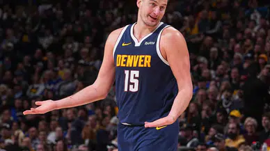 Nikola Jokic’in Tarihe Geçtiği Maçta Nuggets, Grizzlies’ı Farklı Yendi