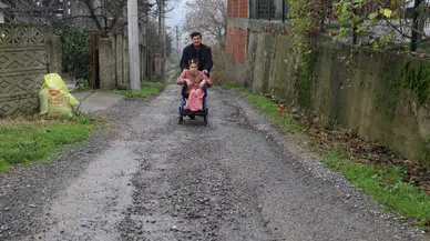Off-Road Pisti Değil İlçenin Sokak Yolu