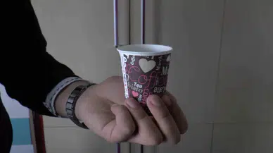 Plastik ve Karton Bardaktaki ’Görünmeyen’ Tehlike