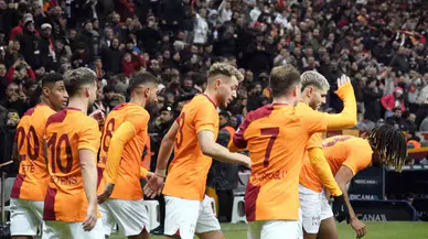 Trendyol Harika Lig: Galatasaray: 2 - Adana Demirspor: 1 (İlk Yarı)