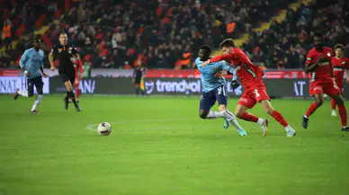 Trendyol Üstün Lig: Gaziantep Fk: 1 - Adana Demirspor: 0 (İlk Yarı)