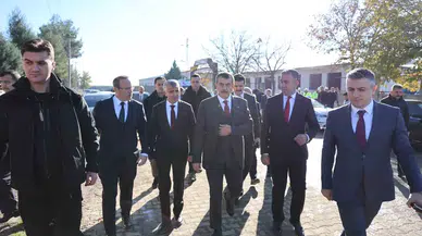Ulusal Eğitim Bakanı Tekin, Öğretmen ve Öğrencilerle Buluştu