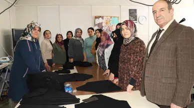 Van’da Dikiş Makineleri Gazze İçin Çalışıyor