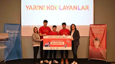 Yarını Kodlayanlar Projesi Kapsamında Gençler Afet İdaresi İçin Fikir Üretti
