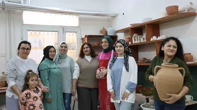 Yok Olmaya Yüz Tutan Çömlekçilik Bayan Eliyle Tekrar Doğuyor