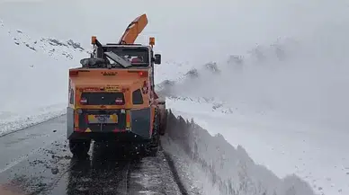 Yüksekova-Şemdinli Kara Yolu Ulaşıma Açıldı
