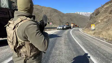 Yüksekova’nın Türkiye ile Ulaşımı Kesildi