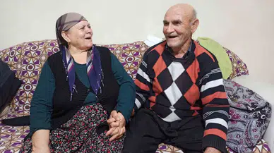 55 Yıldır Tıpkı Yastığa Baş Koyan Çift: ’Ayrılık Moda Oldu’