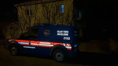 Akrabaları ile Otururken Yandaki Odaya Geçip Av Tüfeği ile Kendini Vurdu