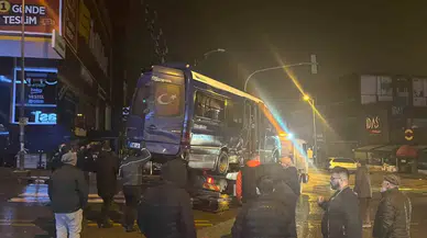 Ankara’da Arabanın Çarptığı Dolmuş Devrildi: 11 Yaralı