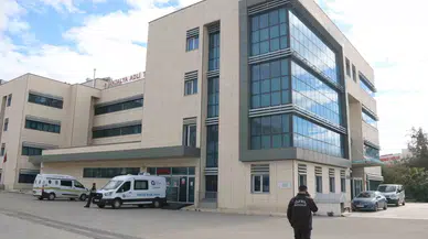 Antalya’da Müthiş Cinayet: 3 Çocuk Annesi Bayanı 17 Yerinden Bıçaklayarak Öldürdü
