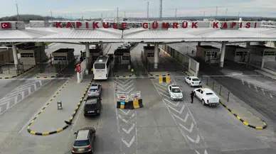 Avrupa’ya Açılan Kara Hudut Kapılarından 15 Milyon Yolcu Geçiş Yaptı: 2 Milyar 41 Milyonluk Kaçak Materyal Yakalandı