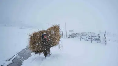 Besicilerin Dondurucu Soğukta Güçlü Kış Mesaisi Sürüyor