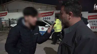 Biri 16 Yaşında Direksiyona Geçti, Oburu Alkollü Halde Polisle Pazarlık Yapmaya Çalıştı