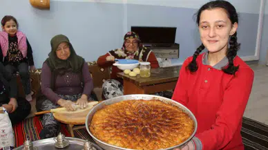 Bu Baklavanın İmalinde ‘Kül’ Kullanılıyor