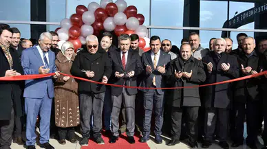 Bu Dokumacılık Atölyesindeki Çalışanların Tamamı Bayan