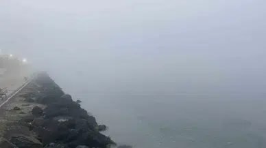 Çanakkale Boğazı Sis Nedeniyle Transit Gemi Geçişlerine Kapatıldı