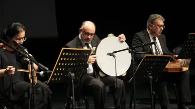 Dede Efendi Kelamlı Eserler ve Tanburi Cemil Beyefendi Saz Yapıtları Beste Yarışı Ödül Merasimi Düzenlendi