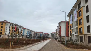 Depremzedeler Konutlara Yerleşmek İçin Sabırsızlanıyor