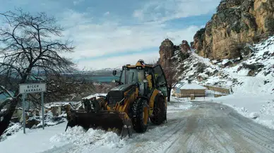 Diyarbakır’da Kardan Kapanan 474 Kilometre Yol Ulaşıma Açıldı