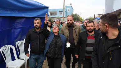 Elektrikli Soba Faciasında Hayatını Kaybeden Anne, Baba ve İkiz Çocukları Toprağa Verildi