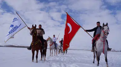 Erzurum’da Kar Üzerinde Cirit Keyfi