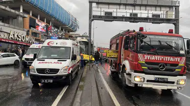 Esenyurt’ta İETT Otobüsü İstikamet Direğine Çarptı: 8 Yaralı