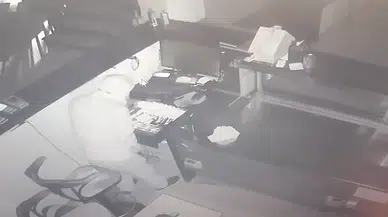 Esnafı Canından Bezdiren Hırsız Diğerine İlişkin Kimlikle Otelde Yakalandı