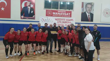 İşitme Engelliler Futsal Bayan Ulusal Takımı’nda Gaye Şampiyonluk