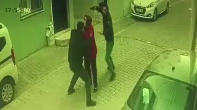 İzmir’deki Düelloda Tabancayla Yaralama Anı Kamerada