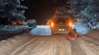 Karlı Yolda Tehlikeli Anlar Kamerada