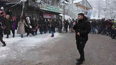 Klasik Olan Şenlikte 1 Ton Hamsi Pişti, 7’den 70’e Yüzler Güldü