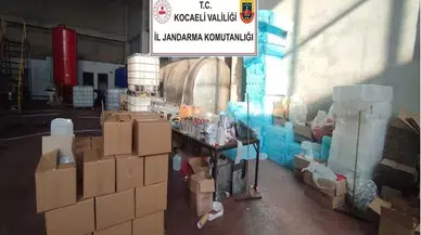 Kocaeli’de 16 Ton 990 Litre Etil Alkol Ele Geçirildi