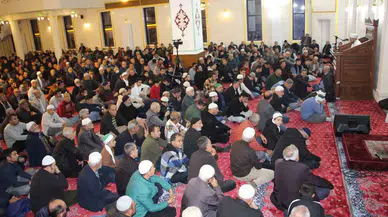 Kumluca’da Yılbaşı Akşamı Kur’an-I Kerim Ziyafeti ve Şehitlere Dua Gecesi Düzenlendi