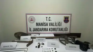 Manisa’da Definecilere Operasyon: Çok Sayıda Tarihi Eser Ele Geçirildi