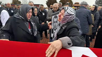 Otobüs Kazasında Yaralananlara Müdahale Ederken Hayatını Kaybeden Profesöre Veda