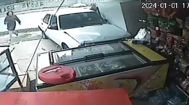 Otomobil Kullanmayı Öğrenen Şoför Büfeye Daldı