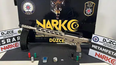 Polisin Şok Uygulamalarında Yakalandı