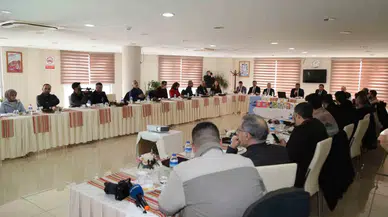Rektör Şındak Gazeteciler ile Bir Ortaya Geldi