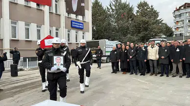 Sakarya’daki Kazada Şehit Olan Polis Memuru Cengiz Parlak Merzifon’da Defnedildi
