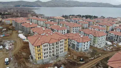 Sarsıntının Merkez Üssünde Dönüşüm Sürüyor, 404 Konutun Kaba İnşası Bitti